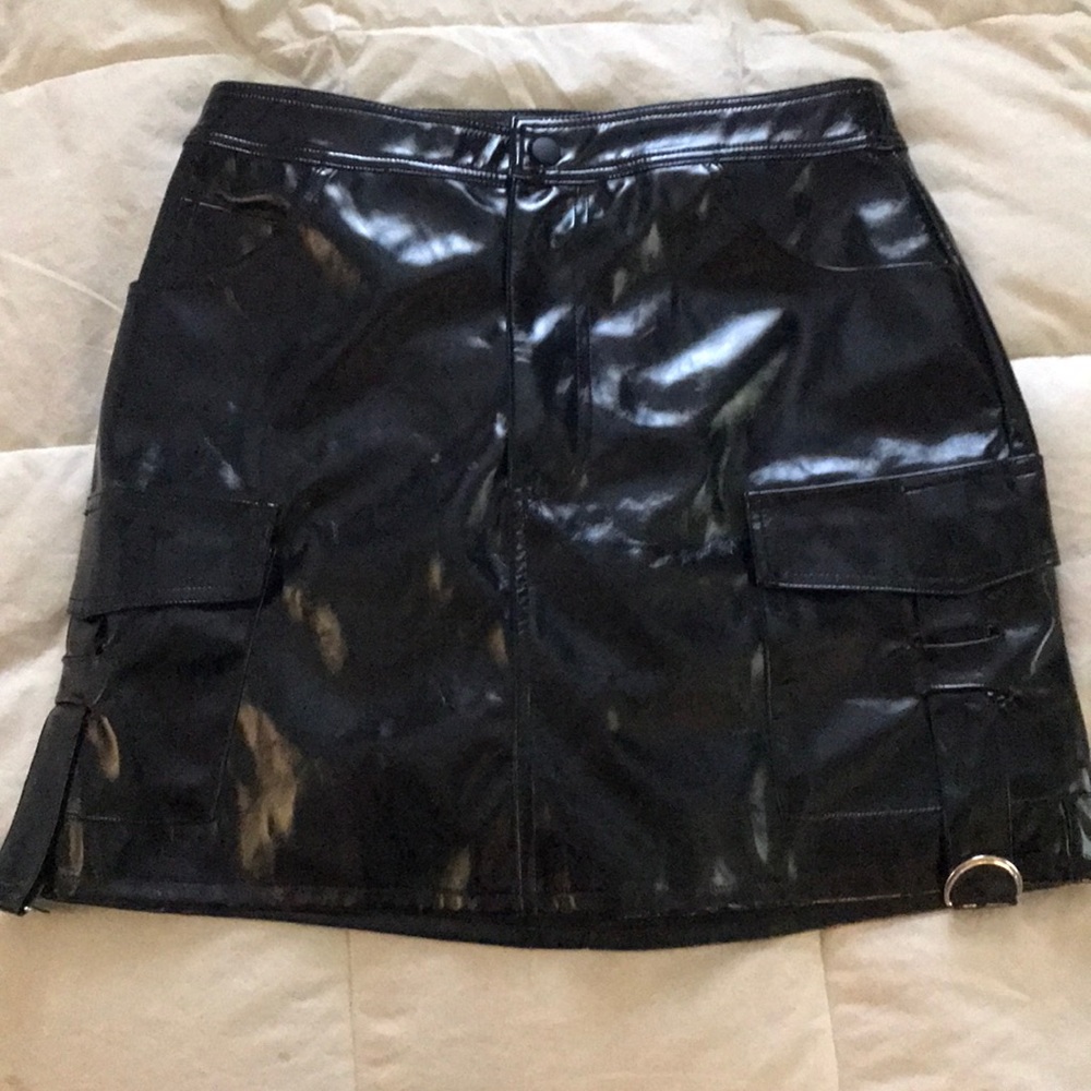 ⚡️FOREVER21 | Faux Leather Skirt
